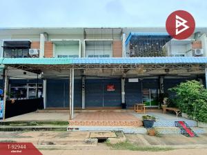 For SaleShophouseNakhon Sawan : For sale: 2-storey commercial building, Udomsuk Project, Takhli, Nakhon Sawan