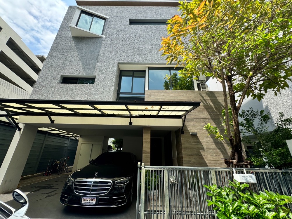 For SaleHouseRama9, Petchburi, RCA : For sale: 3-storey detached house, modern contemporary style, Park Priva Rama 9 project