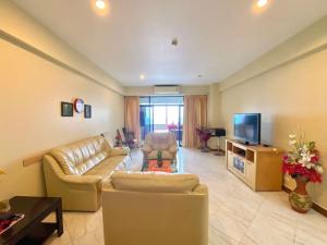 For RentCondoPattaya, Bangsaen, Chonburi : Jomtien Complex Condotel