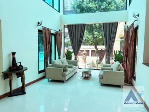 ให้เช่าบ้านอารีย์ อนุสาวรีย์ : 3 Bedrooms House for Rent in Phaholyothin, Bangkok near BTS Victory Monument (AA36160)