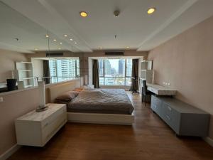 ขายคอนโดนานา : For sale the trendy condo 1bed, 68 Sq.M only 5.9MB