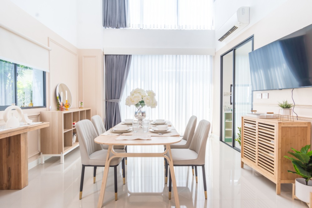 For RentTownhousePattanakan, Srinakarin : 🔴85,000฿🔴 𝐍𝐢𝐫𝐯𝐚𝐧𝐚 𝐃𝐞𝐟𝐢𝐧𝐞 𝐑𝐚𝐦𝐚 𝟗 ┃ Nirvana Define Rama 9 🏠 Luxurious townhome, good location, near shopping malls, happy to serve 🙏 If interested, please contact 𝙇𝙄𝙉𝙀 (very fast response): 📱 Property code 678-2701 📱: Line ID: @bbcondo88