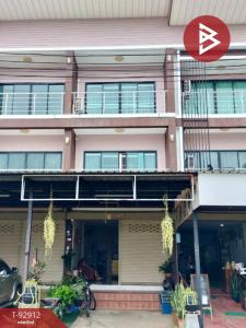 For SaleTownhousePhetchabun : Townhouse for sale, area 28.1 square wah, Lom Sak, Phetchabun