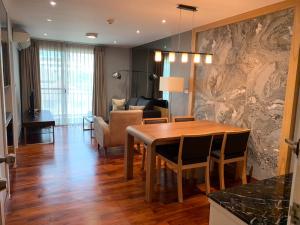 For RentCondoSukhumvit, Asoke, Thonglor : 49 Plus Condominium Room for Rent (Best Deal)