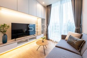 For SaleCondoSukhumvit, Asoke, Thonglor : 1 Bed Nice Decorate 43.77 sq.m. New Condo Good Location Close to BTS Phrom Phong 500 m at Noble Around 33 Condo / For Sale