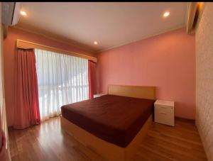 For RentTownhousePattanakan, Srinakarin : N 1106