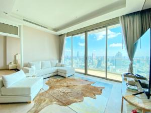 For RentCondoWongwianyai, Charoennakor : 8199(TE)♚ For RENT 2 bedrooms for rent | next to BTS Charoen Nakhon | The Residences at Mandarin Oriental, Bangkok♘Area: 128.05 sq m.♖Rent: 250,000฿☏O86-4540477,065-9423251♙LineID:@newnormal