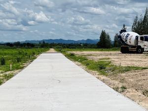 ขายที่ดินชะอำ เพชรบุรี : ขายที่ดินราคาถูก! ชะอำ, ต.สามพระยา, จ.เพชรบุรี 200 ตร.ว ใกล้ ม.ศิลปากร