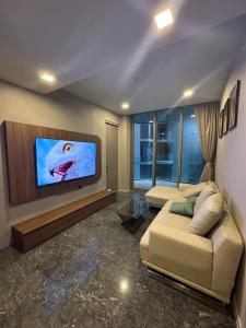 For RentCondoSukhumvit, Asoke, Thonglor : Ashton Residence 41 - Pet Friendly! Brand New 2 Beds Condo for Rent!