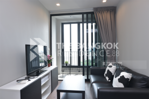 For RentCondoAri,Anusaowaree : Beautiful room ready to move in, in the heart of Victory Monument, Ideo Q Victory, next to BTS Victory Monument ✨