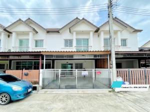 For SaleTownhouseNakhon Pathom : For sale: 2-storey townhouse **Cheap price** Ready to move in** Pruksaphan Grand Lamphaya 2 Village **Near Petchkasem Road 750m.