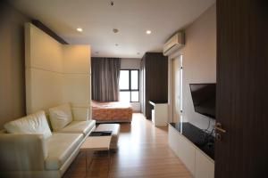 For RentCondoWongwianyai, Charoennakor : For Rent!! Urbano Absolute Sathon-Taksin studio 30sqm. 14K