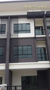 For RentTownhousePathum Thani,Rangsit, Thammasat : Townhouse for rent, Casa City project, Wongwaen-Lam Luk Ka, Khlong 5, 3 bedrooms, 4 bathrooms, 3 floors, parking for 2 cars #Including common fees, rental price 20,000 / month #Accept foreigners, not Chinese or Indians