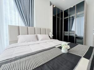 ขายคอนโดลาดพร้าว เซ็นทรัลลาดพร้าว : ขาย พร้อมเข้าอยู่‼️ ✨The Crest Park Residence✨ 🛏️🛁2 ห้องนอน 1 ห้องน้ำ  ขนาด : 50 ตร.ม.  ทำเลดี อยู่ใกล้📍🚇Location : BTS ห้าแยกลาดพร้าว, MRT พหลโยธิน, ยูเนียนมอลล์, เซ็นทรัล ลาดพร้าว