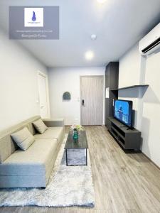 For RentCondoRama9, Petchburi, RCA : For rent at Monte Rama 9 Negotiable at @condo456 (with @ too)