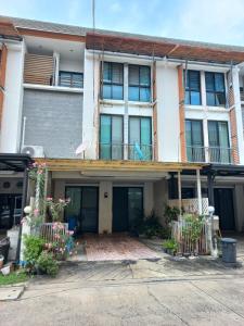 For SaleTownhouseKaset Nawamin,Ladplakao : Townhome Ariya Mova 3 floors Kaset-Nawamin Lat Phrao for sale 4.2 million baht