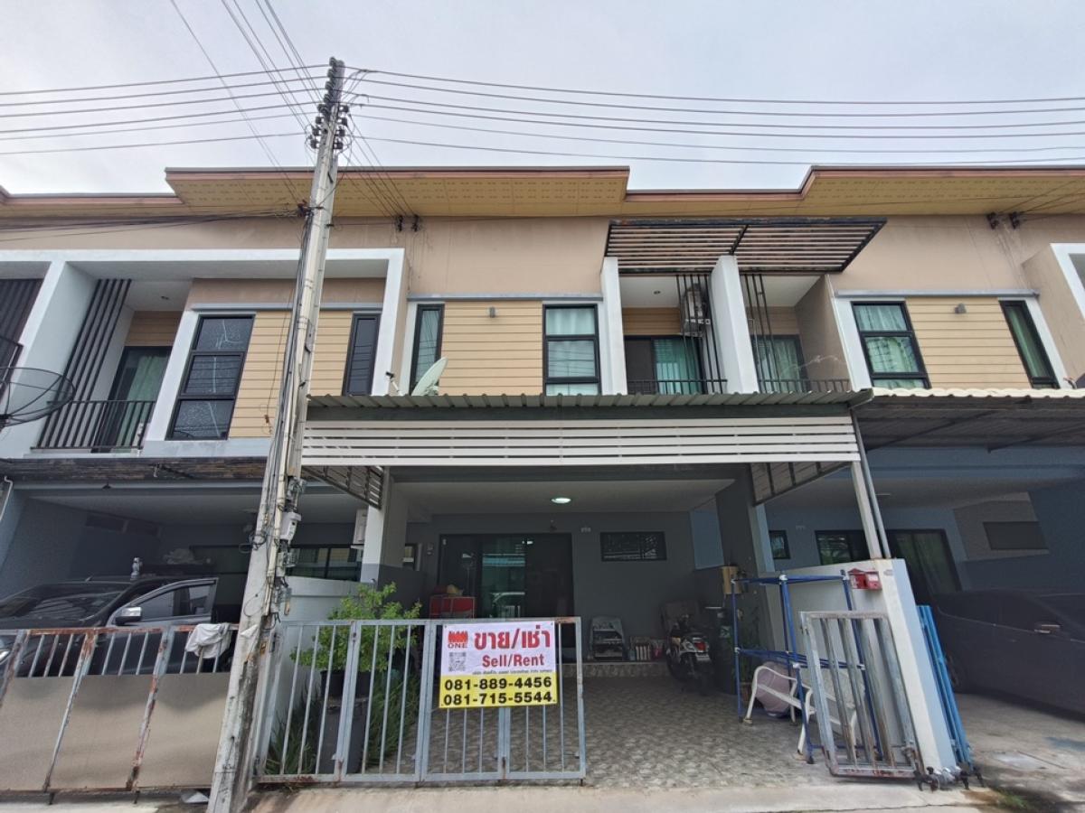 For SaleTownhousePattaya, Bangsaen, Chonburi : For sale: 2-storey townhouse, The Perfect Hometown Village, Ang Sila-Bangsaen, Chonburi (Mitsamphan Road), cheapest price in the village!!!