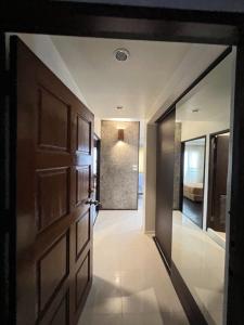 For RentCondoWitthayu, Chidlom, Langsuan, Ploenchit : Condo for rent, Witthayu Complex, 2 bedrooms, cheap for rent, Witthayu Complex