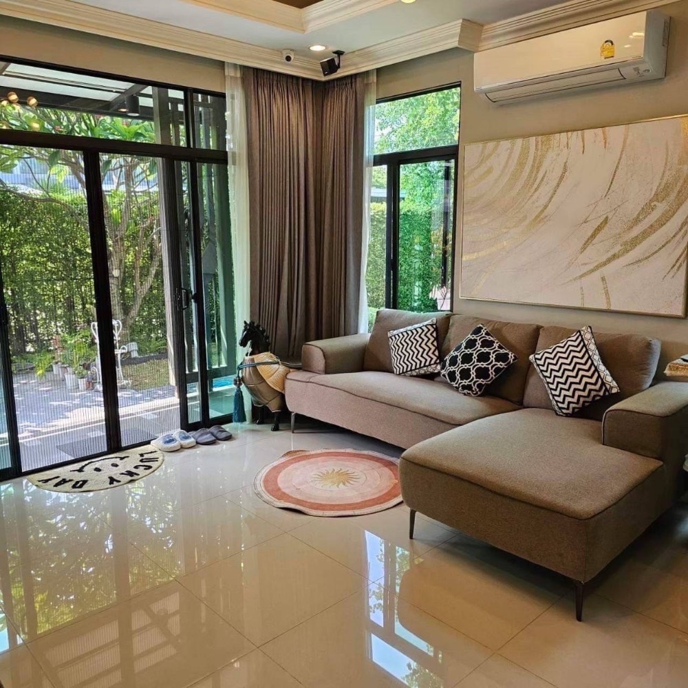 For RentHousePattanakan, Srinakarin : 🏠For rent 120,000 baht, single house, Phatthanakan 38, urgent!!!