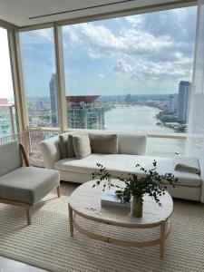 ขายคอนโดสาทร นราธิวาส : For sale Four Seasons Private Residences Bangkok, River View ,All furnitures imported