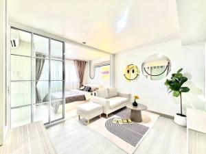 For SaleCondoLadprao101, Happy Land, The Mall Bang Kapi : Condo for sale LUMPINI CENTER Nawamin 1 bedroom, size 27.57 sq m., fully furnished, ready to move in