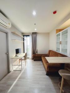 For RentCondoBangna, Bearing, Lasalle : Condo for rent Ideo Mobi Sukhumvit East Point (Ideo Mobi Sukhumvit East Point) BTS Bangna Rental price 18,000.00 baht/month 1 bedroom, 1 bathroom, 39.9 sq.m., 11th floor “With furniture and appliances