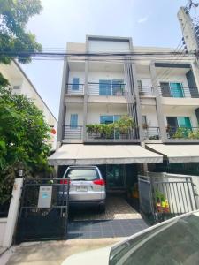 For SaleTownhouseOnnut, Udomsuk : Townhouse for sale, 20 sq m, Baan Klang Muang, Sukhumvit 77