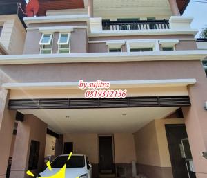 For RentHouseRatchadapisek, Huaikwang, Suttisan : For rent: 3-storey detached house, 55 sq m, beautifully decorated, located on Ratchada-Sutthisan