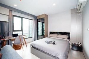 ให้เช่าคอนโดพระราม 9 เพชรบุรีตัดใหม่ RCA : (for rent) Life Asoke-Rama 9 300ม. จาก MRT พระราม 9