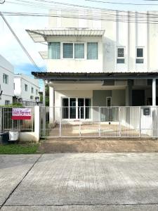 For RentTownhouseChiang Mai : Townhome for rent near Sarasas Witaed Lanna School, No.9H064