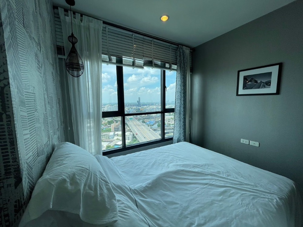 ขายคอนโดอ่อนนุช อุดมสุข : 🔥NICE ROOM NICE PRICE NICE CONDO 🔥For Sale THE BASE PARK WEST JUST 4.2 MB ONLY 🎈