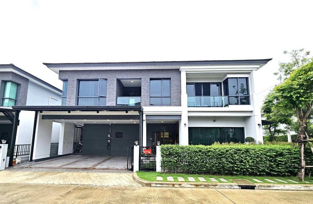 For RentHouseMin Buri, Romklao : For rent, luxury single house, corner house, The City Village, Rama 9 - Ramkhamhaeng, very new condition house, owner takes good care of it, complete furniture, ready to install solar cell system, near expressway and Sammakorn BTS station.