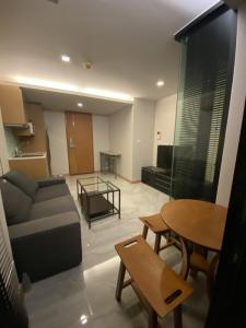 ให้เช่าคอนโดวิทยุ ชิดลม หลังสวน : Condo Ploenchit for rent ให้เช่าคอนโดใกล้ BTS เพลินจิต Bangkok