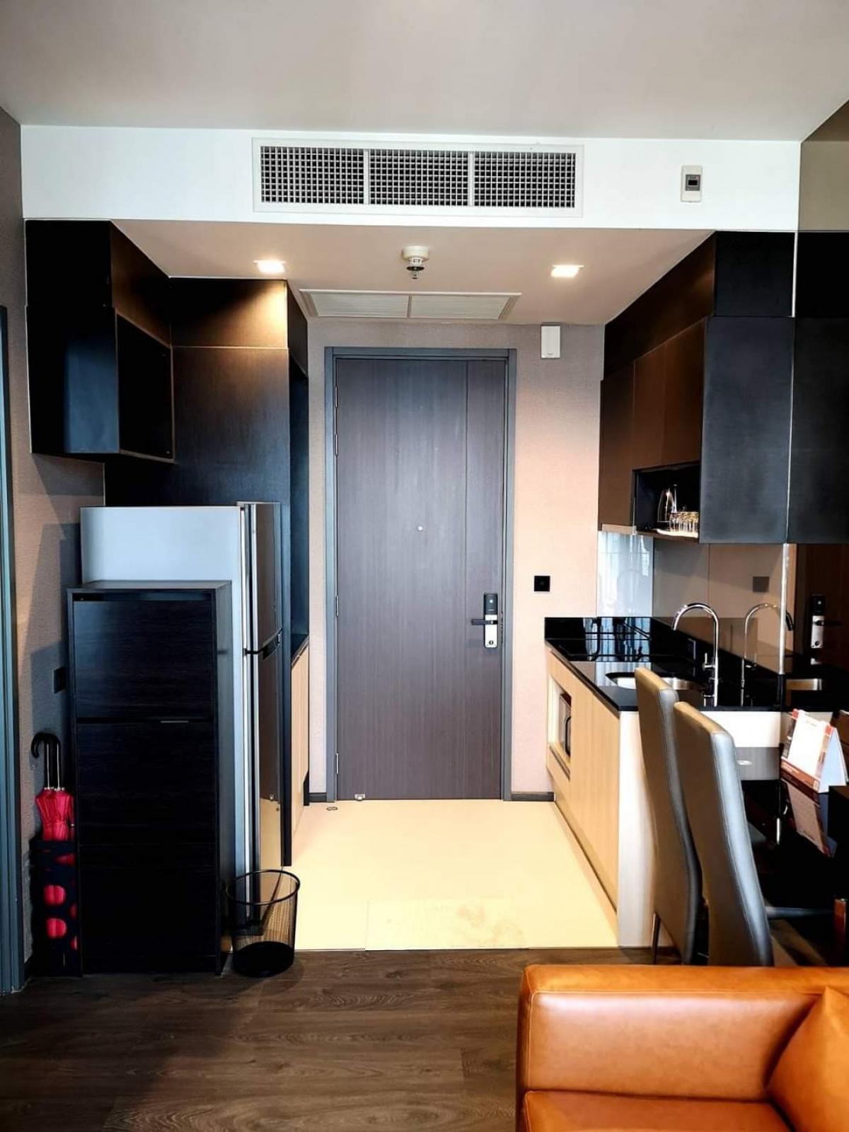 For RentCondoSukhumvit, Asoke, Thonglor : For rent Edge Sukhumvit 23, beautiful room