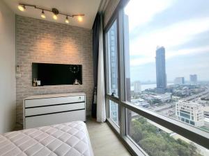 For SaleCondoRama3 (Riverside),Satupadit : Very cheap sale, Star View Condo (Rama 3), 2 bedrooms, only 8.9 million, this price is the best value.