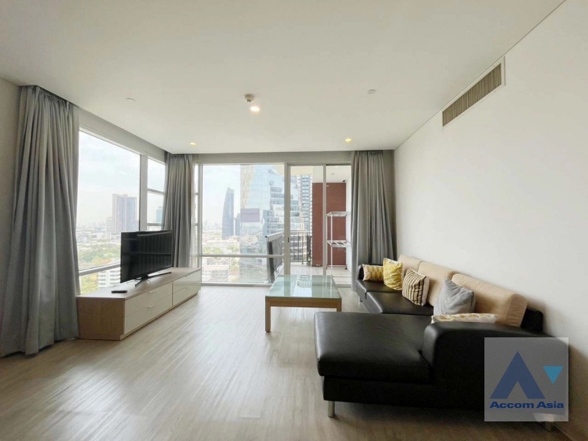 ขายคอนโดสุขุมวิท อโศก ทองหล่อ : Pet-friendly | 3 Bedrooms Condominium for Sale in Sukhumvit, Bangkok near BTS Ekkamai at Fullerton Sukhumvit (AA25009)