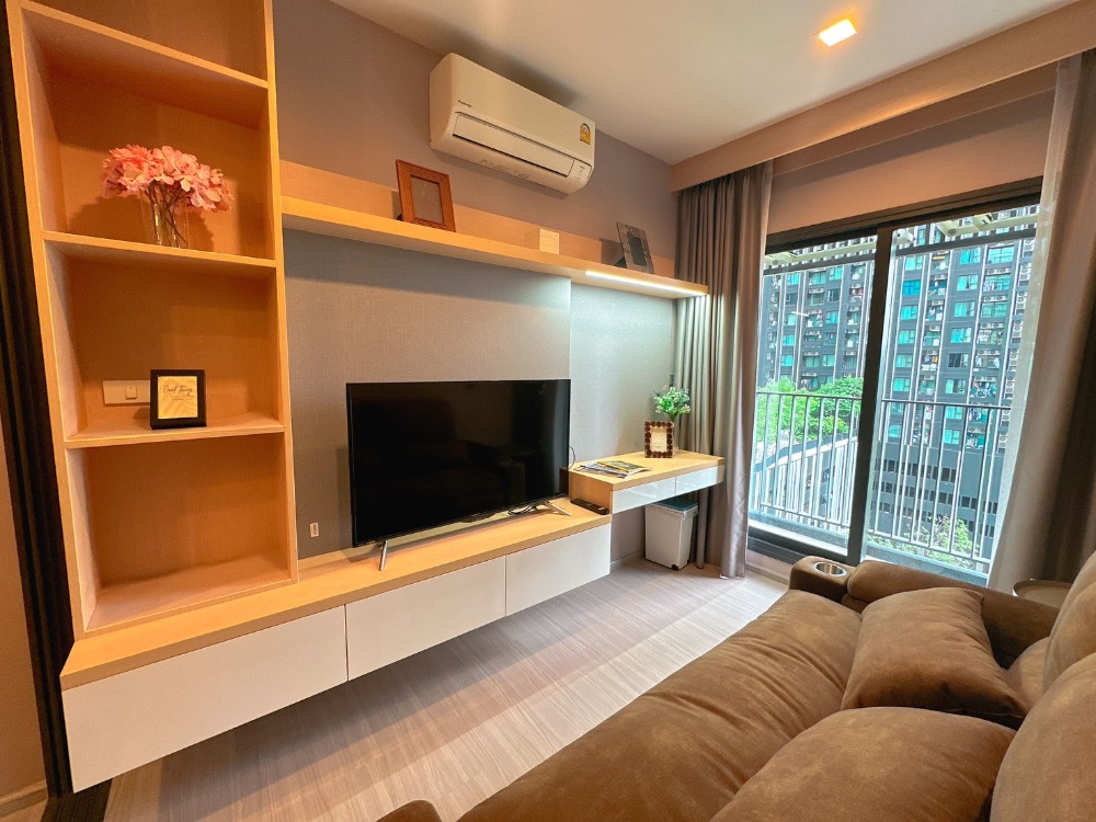 For RentCondoRama9, Petchburi, RCA : Urgent for rent ‼️ Life Asoke Hype ✨ Very beautiful room, near MRT and shopping mall