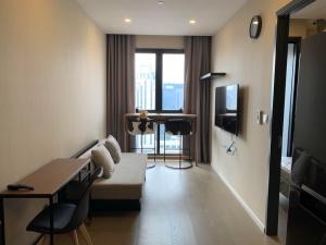 For RentCondoSukhumvit, Asoke, Thonglor : 📍Condo for Rent: Ashton Asoke ✅Ready to Move In, next to MRT Sukhumvit (100 m)