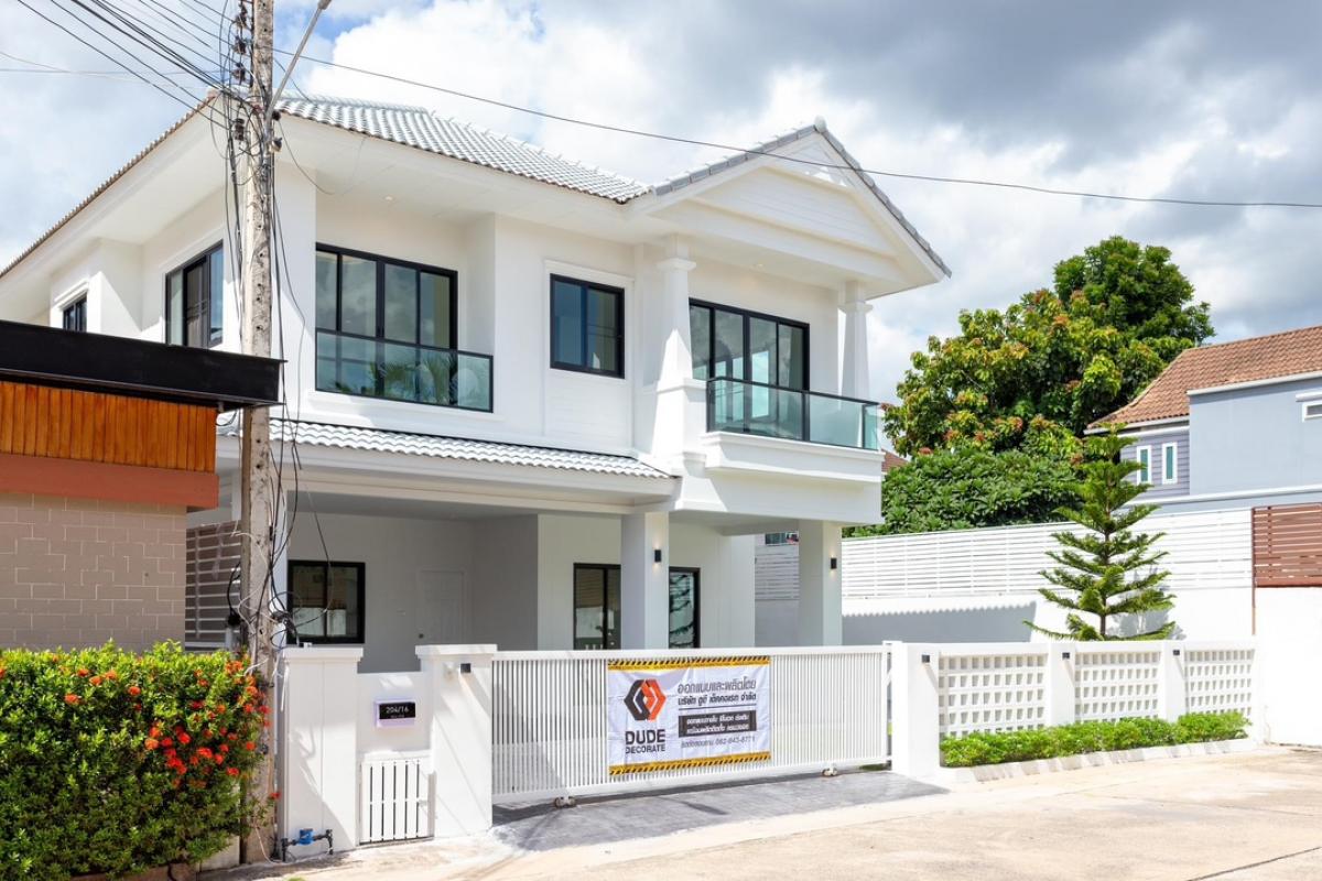 For SaleHouseKhon Kaen : Two-storey detached house for sale, Chonlapruek Village in Khon Kaen city.