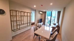 For RentCondoSukhumvit, Asoke, Thonglor : Condo for rent Noble Recole Sukhumvit 19 (Noble Recole Sukhumvit 19) BTS Asoke Rental price 55,000.00 baht/month 1 bedroom, 1 bathroom, 68 sq.m., 16th floor With furniture and appliances