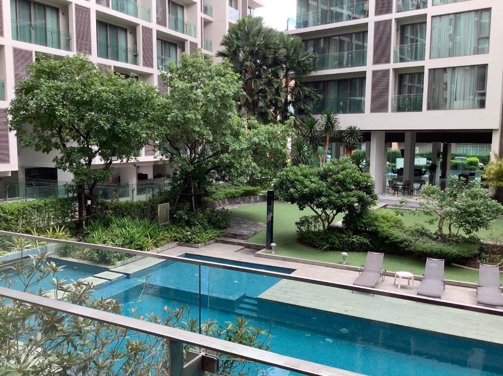 For SaleCondoChiang Mai : Condo for sale, Nimmana, 2nd floor, pool view