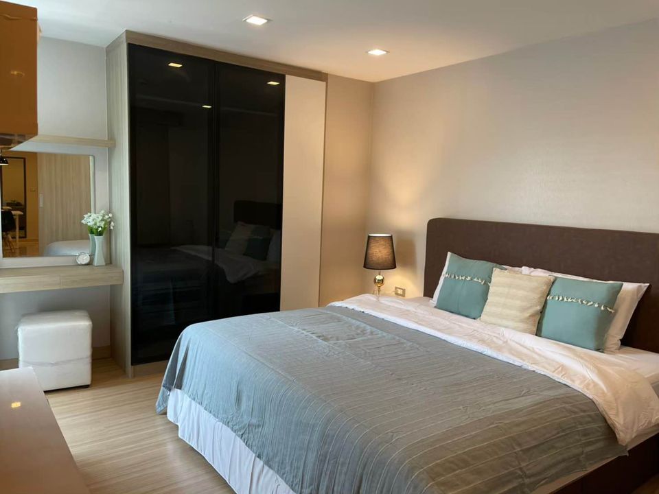 For RentCondoSukhumvit, Asoke, Thonglor : ✨Luxury Condo for Rent at The ACE Ekkamai - Elegant Living in the Heart of Ekkamai