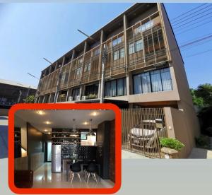 For RentTownhouseChaengwatana, Muangthong : Townhome 3bedroom next to Nichda Thani, near Samakkhi Road Easy to go to Dhurakij Pundit University