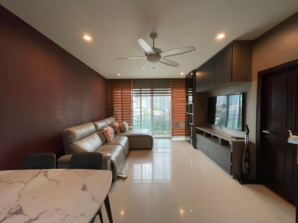 ขายคอนโดนานา : For sale The Prime11 near BTS Ekkamai