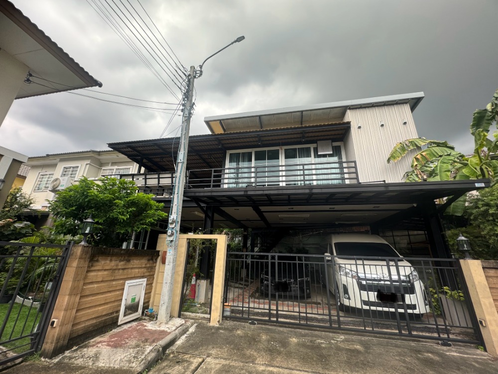 For SaleHousePattanakan, Srinakarin : House for sale, Phatsar Prestige Phatthanakan 38, 2-storey detached house, 3 bedrooms, Suan Luang, near BTS Klangtan