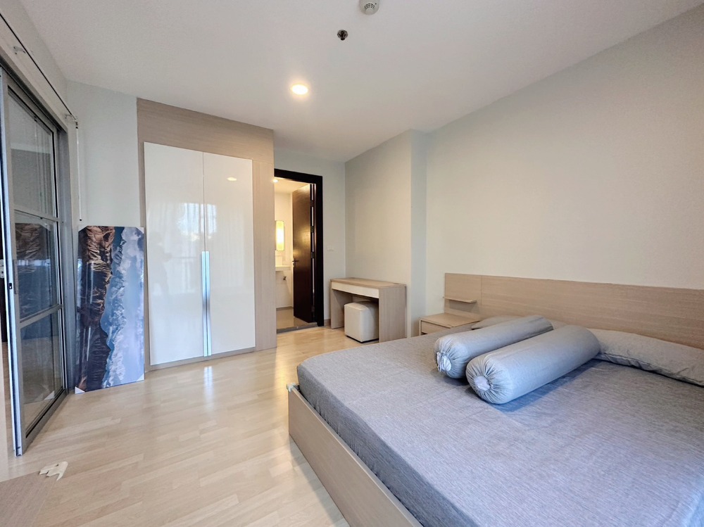 For RentCondoRatchadapisek, Huaikwang, Suttisan : 🔥Vacant room, ready to move in🔥✨Rhythm Ratchada✨ 🛏️🛁1 bedroom, 1 bathroom, size: 46 sq m., good location, near📍🚇MRT Ratchadaphisek