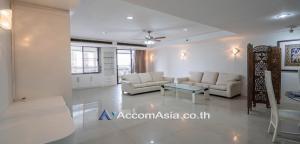 ให้เช่าคอนโดสุขุมวิท อโศก ทองหล่อ : Pet-friendly | 3 Bedrooms Condominium for Rent in Sukhumvit, Bangkok near BTS Asok - MRT Sukhumvit at Las Colinas (20483)