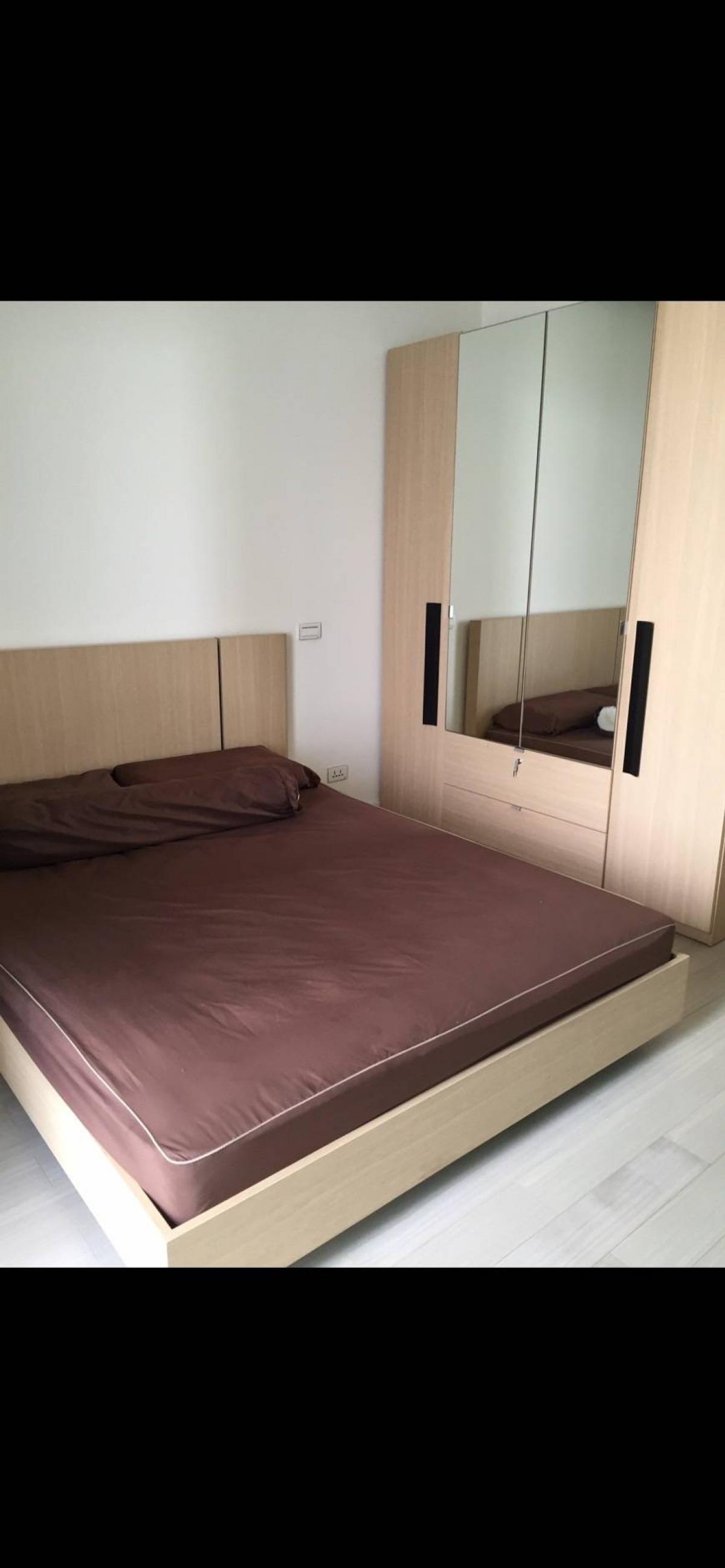 For RentCondoRama9, Petchburi, RCA : 🔥🔥Condo for rent, TC Green Rama 9🏢 near MRT Rama 9 🚇 good location, pool view, fully furnished, price 9,000 baht/month✨️📌 Ready to move in after 5 Oct. 67