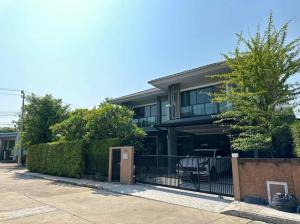 For RentHousePattanakan, Srinakarin : 📢 For Rent: The Plant Exclusique Pattanakarn - Luxurious House with Garden in a Prime Location, Ready to Move In 📢 Code S2401-620