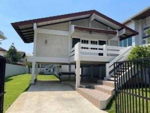 For RentHouseNawamin, Ramindra : RH1179 for rent and sale, single house, Nawathani Seri Thai project, 120 sq m, newly renovated, resort style, near the golf course